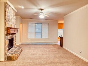 601 Ellsworth Ave in Yukon, OK - Building Photo - Building Photo