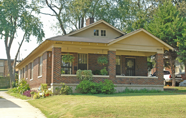 2249-2251 Monroe Ave in Memphis, TN - Building Photo - Building Photo