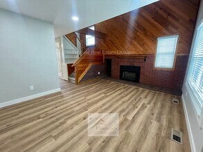 8059 Lexington Park Dr in Colorado Springs, CO - Building Photo - Building Photo