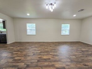 418 N Shawnee Ave in Shawnee, OK - Building Photo - Building Photo