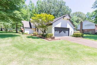 8501 Buckthorn Dr in Germantown, TN - Building Photo - Building Photo