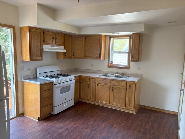 property at 27 N Hickory St
