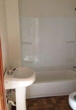 1175 Mt Vernon Rd in Newark, OH - Building Photo - Building Photo