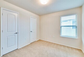 4220 Creede Dr in Austin, TX - Building Photo - Building Photo