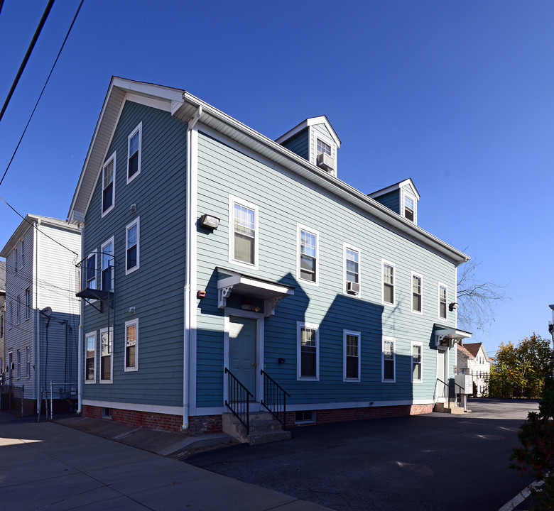 36-44 Bergen St in Providence, RI - Foto de edificio