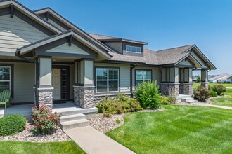 Prairie Trail Townhomes in Ankeny, IA - Building Photo - Building Photo