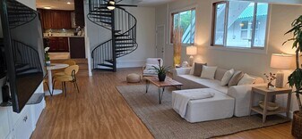 834 Oneawa St in Kailua, HI - Building Photo