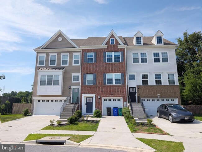 property at 8162 Trotters Chase