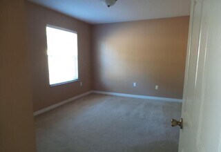 305 Seclusion Blvd in Crestview, FL - Building Photo - Building Photo