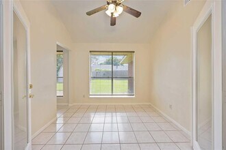 9647 Blackhawk Blvd in Houston, TX - Building Photo - Building Photo