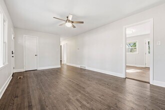 3805 Hillgrand Dr in Durham, NC - Building Photo - Building Photo