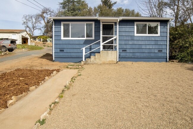 property at 420 Broadway