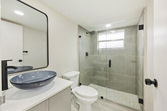 369 Saxony Ln in Delray Beach, FL - Building Photo - Building Photo