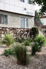 1207 Huntington in South Pasadena, CA - Foto de edificio - Interior Photo