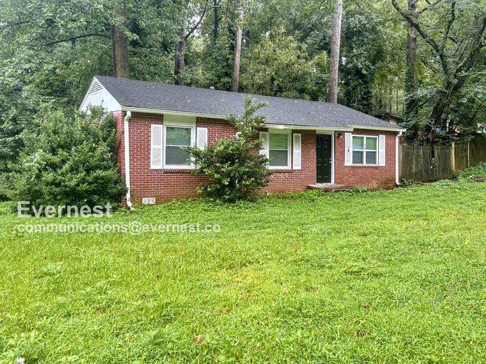 281 Toni Pl SE in Atlanta, GA - Building Photo