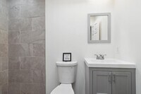 912 N Milton Ave photo'