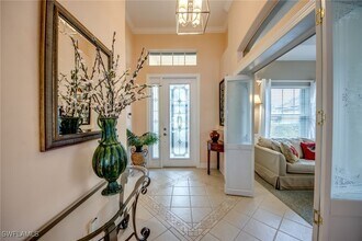 10541 Bella Vista Dr in Ft. Myers, FL - Building Photo - Building Photo