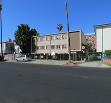 321 S Mariposa Ave Apartments