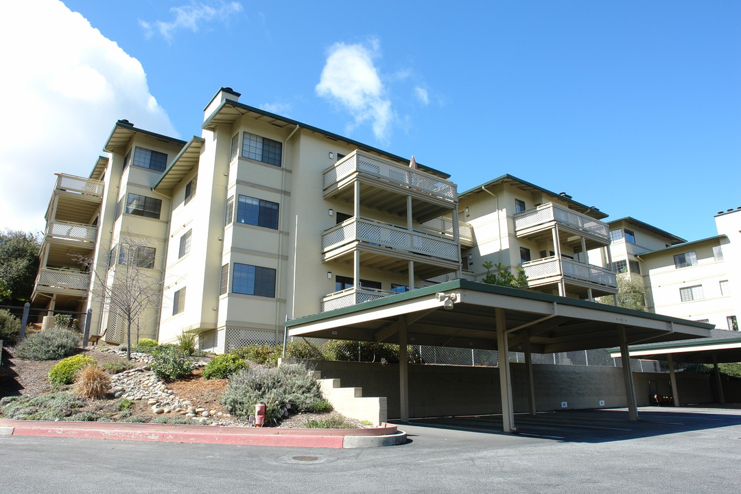 The Oaks of Del Ray in Del Rey Oaks, CA - Building Photo