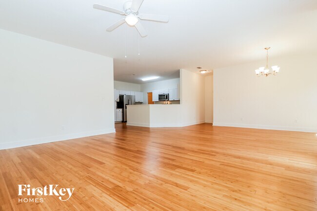 121 County Rd S-18-452 in Summerville, SC - Building Photo - Building Photo