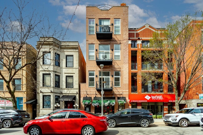 property at 3226 N Sheffield Ave