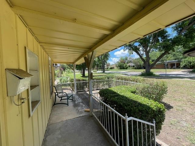 1737 Oakland Blvd in Fort Worth, TX - Building Photo - Building Photo