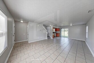 3034 Danube Way in Indianapolis, IN - Building Photo - Building Photo
