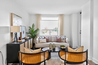 Elora in Mississauga, ON - Building Photo - Building Photo