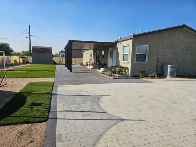 21197 Mazie Ave in Perris, CA - Building Photo - Building Photo