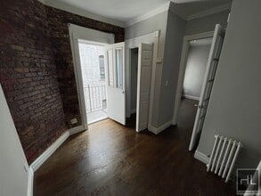 East 13th Street in New York, NY - Building Photo - Building Photo