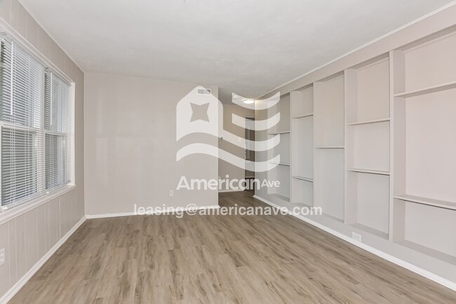 4 Redwood Dr in Florissant, MO - Building Photo - Building Photo