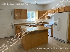 5198 Clay Hollow Ave in West Jordan, UT - Building Photo - Building Photo