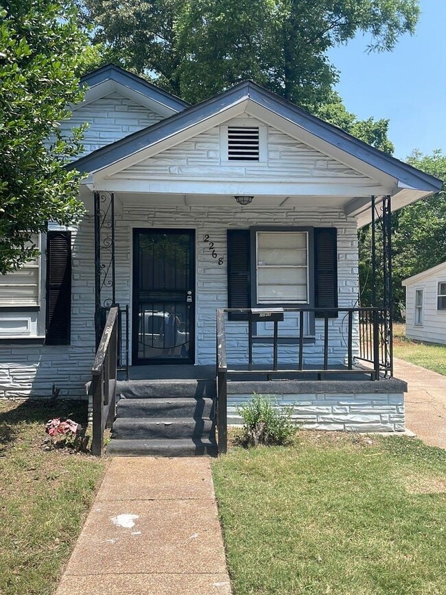 2268 Hubbard Ave in Memphis, TN - Building Photo - Building Photo