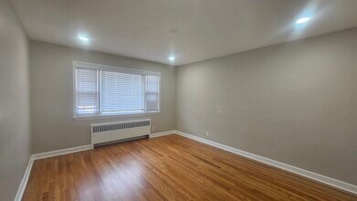 736 3rd St in Secaucus, NJ - Building Photo - Building Photo