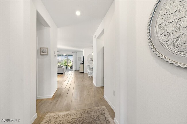 2537 Kona Wy in Naples, FL - Building Photo - Building Photo