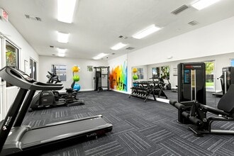 Miramar in Kissimmee, FL - Foto de edificio - Building Photo