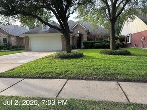 22314 Merabrook Dr in Katy, TX - Building Photo - Building Photo
