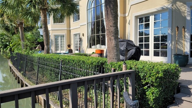 property at 27 Swan Isle Blvd