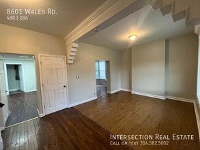 8601 Wales Rd in St. Louis, MO - Building Photo - Building Photo
