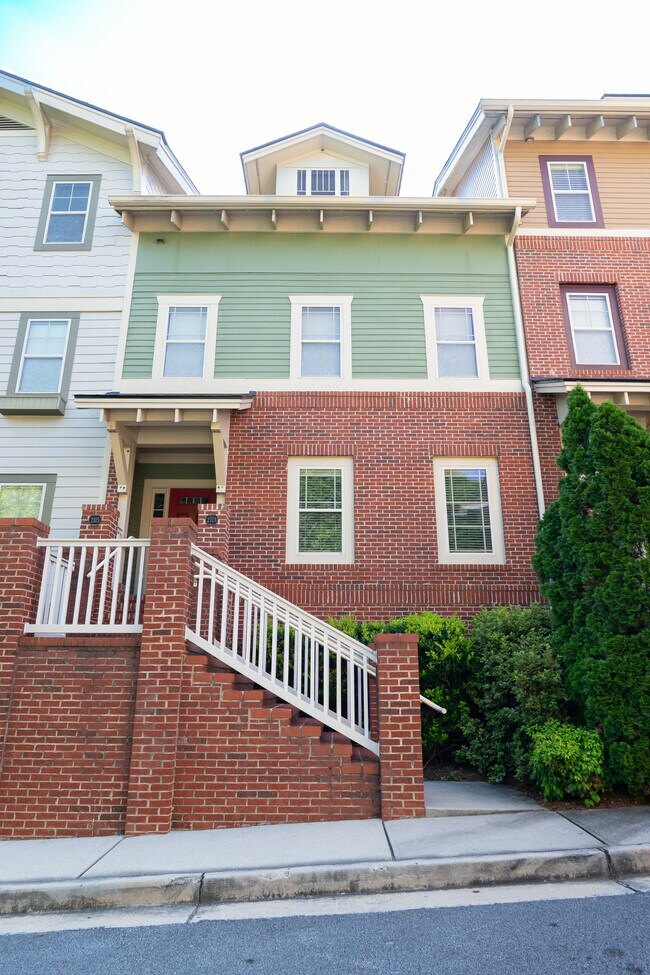 2113 Gorman Grove in Atlanta, GA - Building Photo - Building Photo