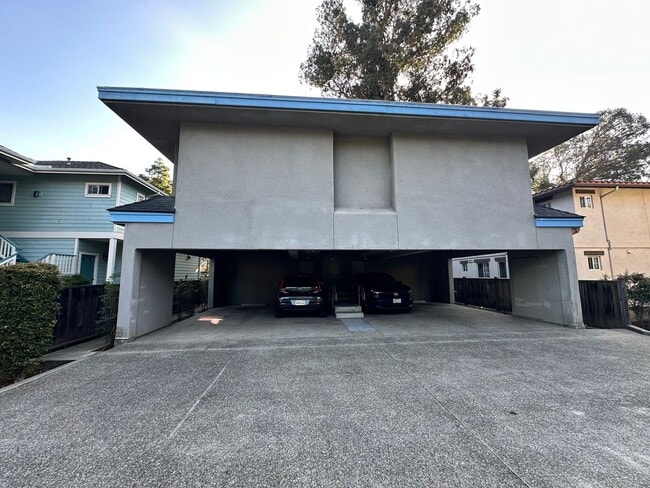 property at 651 Brizzolara St