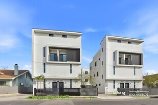 608 E 29th St in Los Angeles, CA - Building Photo