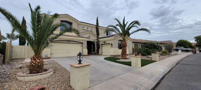 property at 42010 W Carlisle Ln