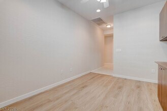 2551 Moonlight Valley Ave in Henderson, NV - Building Photo - Building Photo