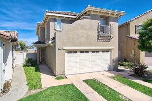 5476 Henry Pl in Oxnard, CA - Building Photo
