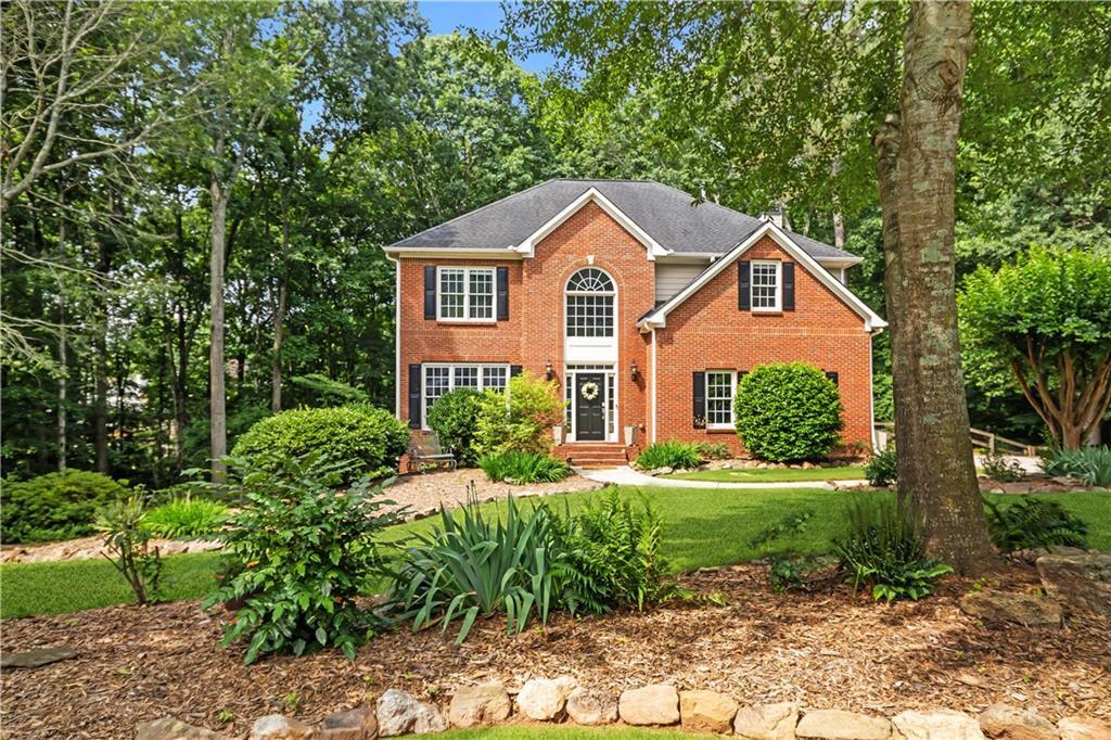 6435 Ivey Creek Cir in Cumming, GA - Building Photo