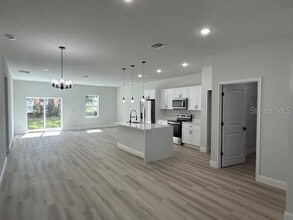 4744 SW 142nd Place Rd in Ocala, FL - Building Photo - Building Photo