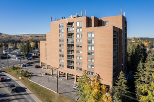 8604 48 Ave NW in Calgary, AB - Building Photo - Building Photo