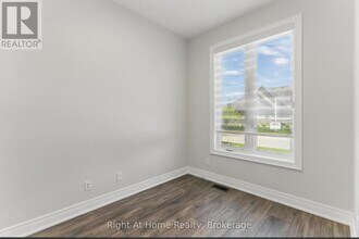 91 Homestead Dr in Niagara-On-The-Lake, ON - Building Photo - Building Photo