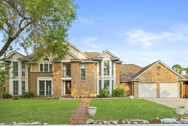 13051 Meadowline Dr